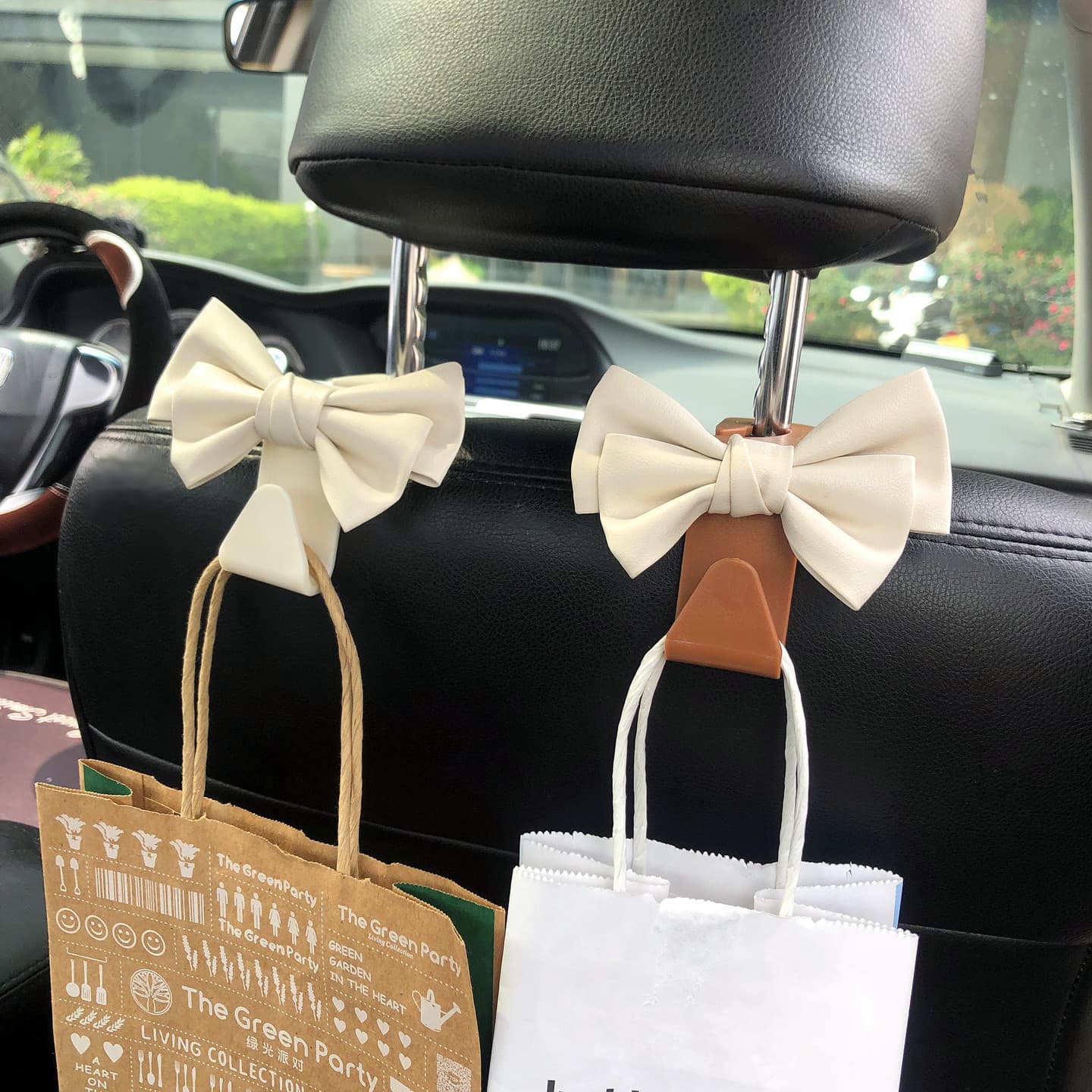 Car Hook Seat Back Hook Premium Internet Celebrity Leather Cute Bow Multi-Functional Car Storage Small Hook