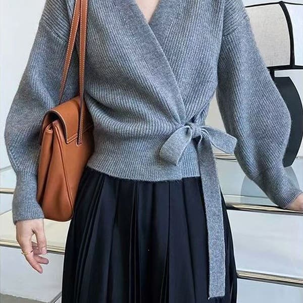 New Autumn and Winter French-Style Niche Lace-Up Sweaters, Vintage Knit Cardigans, and Simple Knit Tops