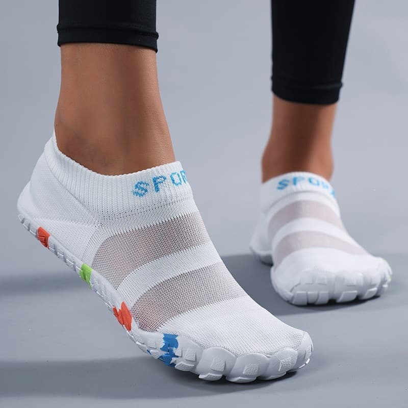Cross-border Beach Swimming Shoes Outdoor River Trekking Socks Shoes Men Women Water Park Wading Anti-slip Anti-cut Skin-fit
