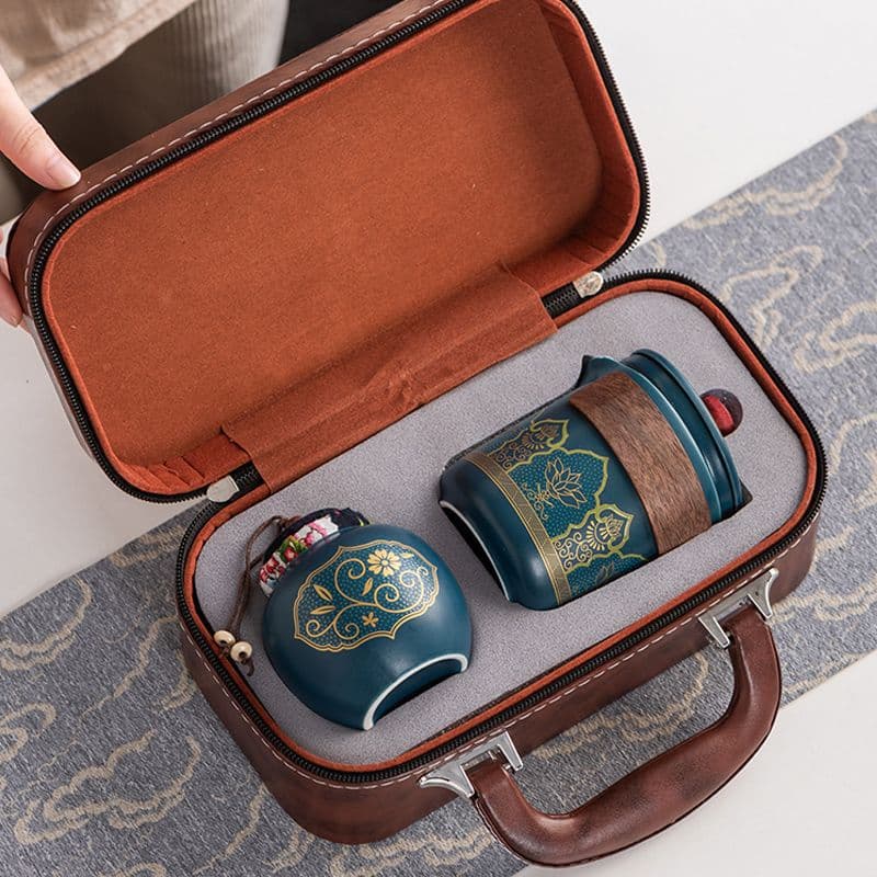 Ancient Style Travel Tea Set, Convenient Miniature Tea Set, Outdoor Tea Brewing Ceramic Teapot and Three Cups, Quick Cup, Logo Gift Customization