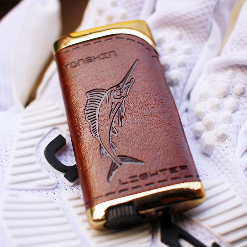 Creative High-End Cool Flying Fish Leather-Wrapped Lighter Jet Flame Windproof Lighter Refillable Cigar Lighter Wholesale