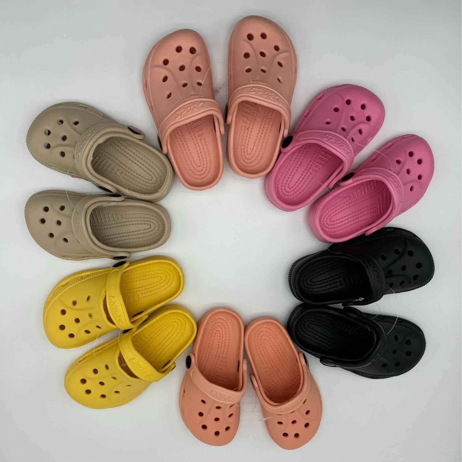 Slippers factory produces eva garden shoes men's clogs thick-soled bathroom slippers cartoon children's clogs women's