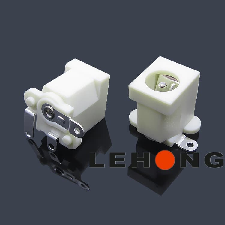 DC-0531-20 white/vertical female socket/medical equipment/DC power socket/direct current DC socket