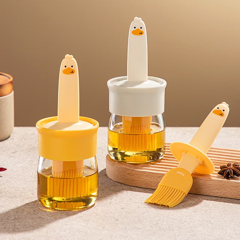 Silicone oil brush, household high-temperature resistant oil brush with bottle and dispenser, outdoor barbecue oil brush, all-in-one oil brush bottle.