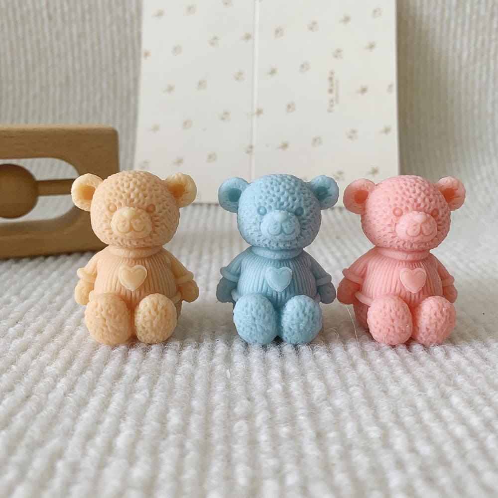 Dressing Love Bear Candle Aromatherapy Gypsum Chocolate DIY Silicone Mold 1423