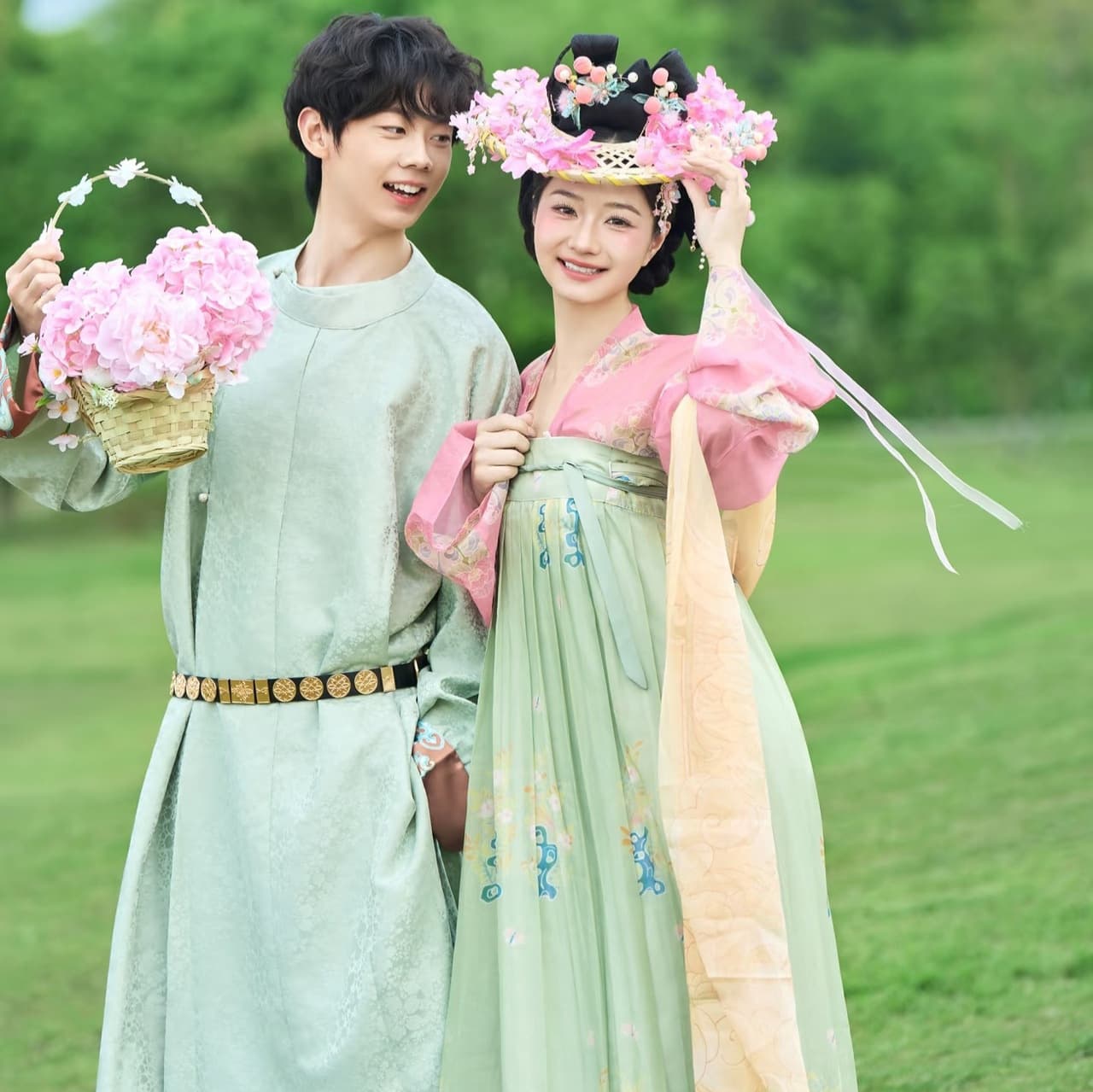 New couple's national style playful and cute photo studio theme photo shooting costume wedding dress couple theme slimming photography clothing