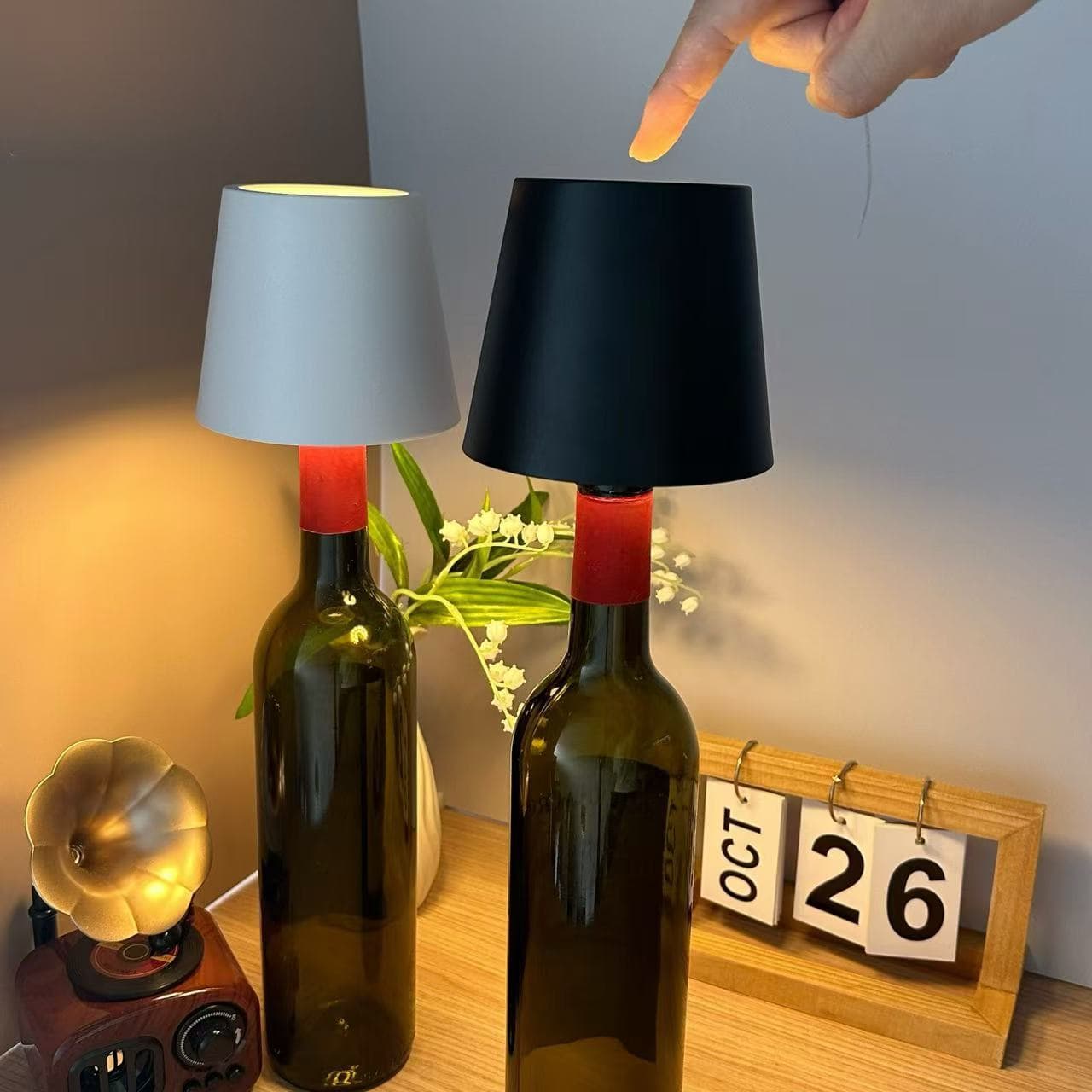 LED Creative Wine Bottle Lamp Embedded Three-Color Lighting Metal Wine Bottle Table Lamp Bar Decoration Rechargeable Cross-border Wholesale