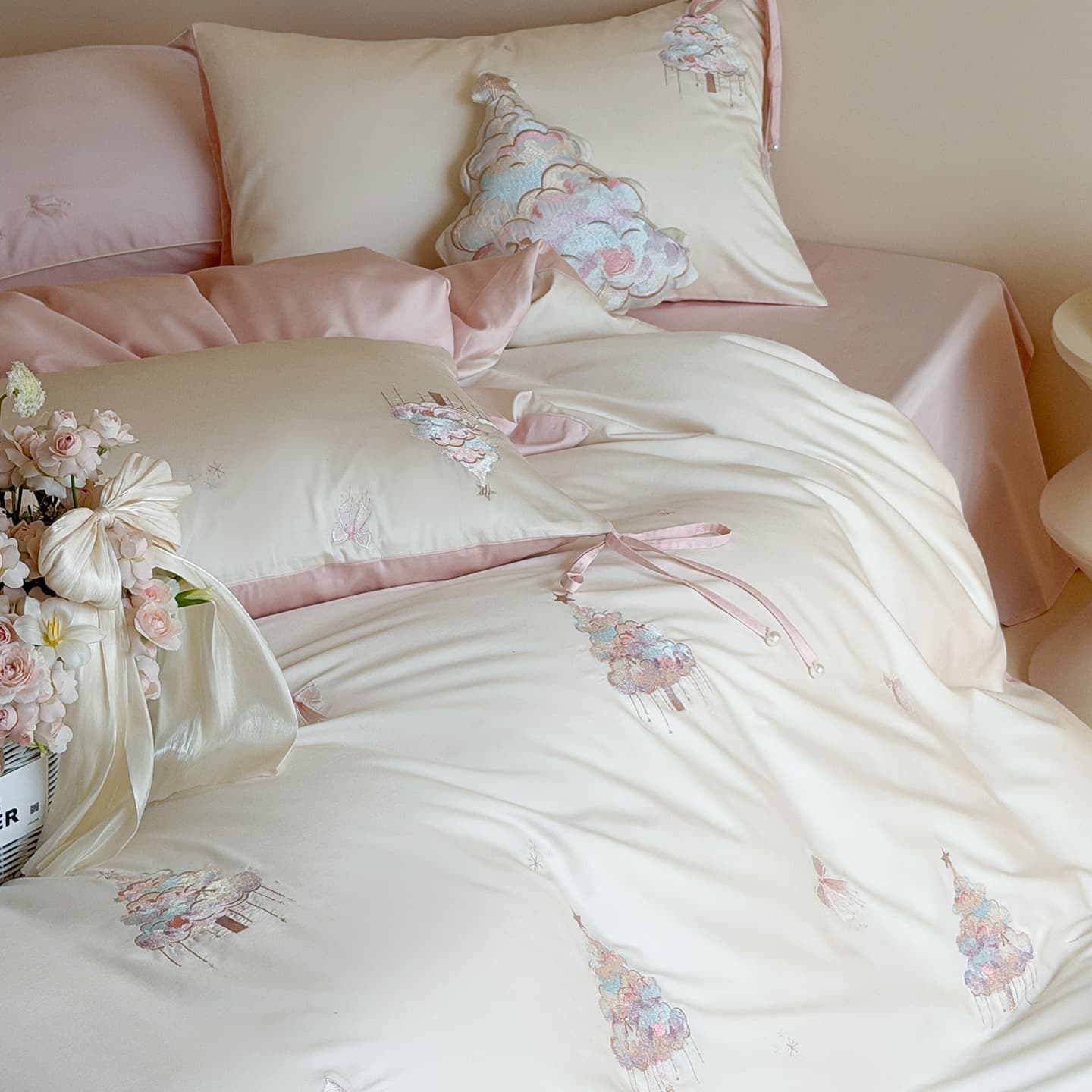 French Girl's Heart 100S Long-Staple Cotton Bedding 4-Piece Set, Pure Cotton Embroidered Duvet Cover, Fitted Sheet, Flat Sheet, Pink Bedding