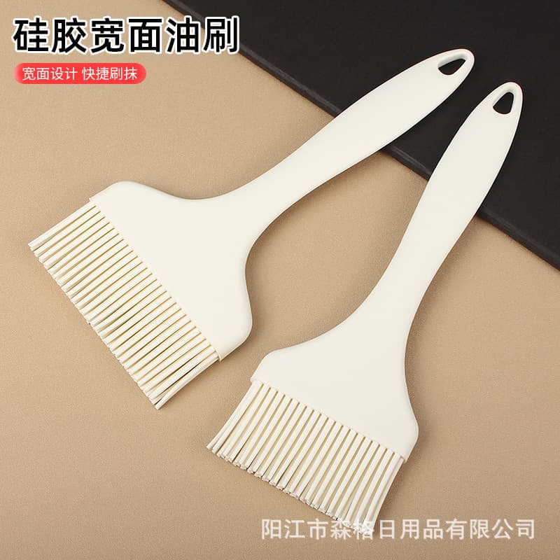Large silicone barbecue brush widened for home baking oil brush, outdoor BBQ integrated sauce brush, cake greasing brush