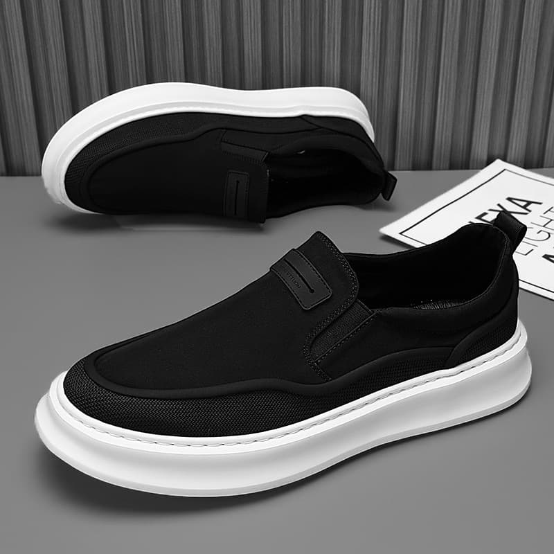 Men's Shoes 2026 New Spring Breathable Lightweight Retro Trendy Versatile Canvas Shoes Youth Low-Top Casual Shoes