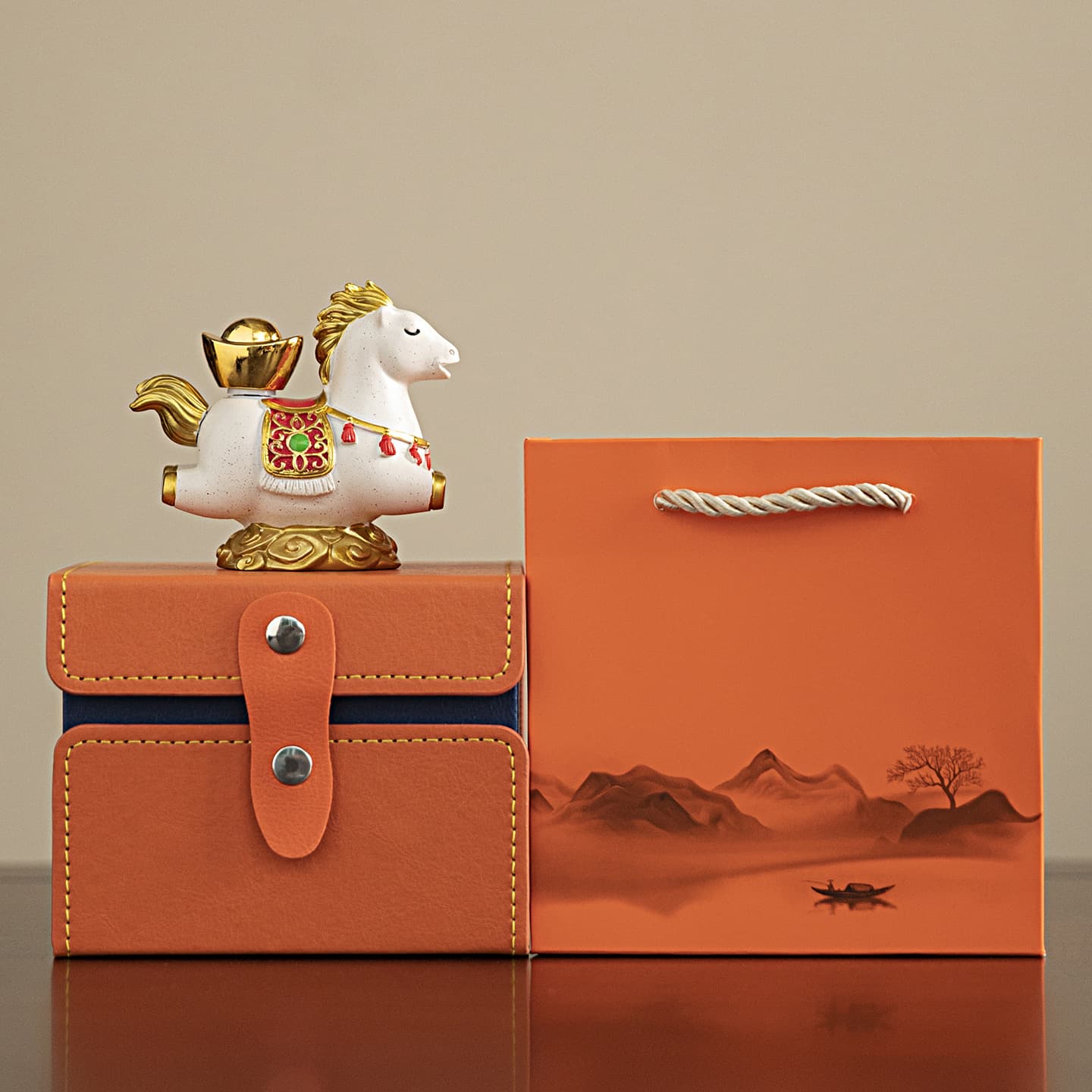 Instant gift for male clients, boyfriends, foreign bosses, fathers: birthday present, souvenir, keepsake