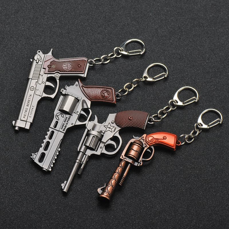 PUBG keychain accessory P92 signal pistol revolver weapon model car keychain wholesale