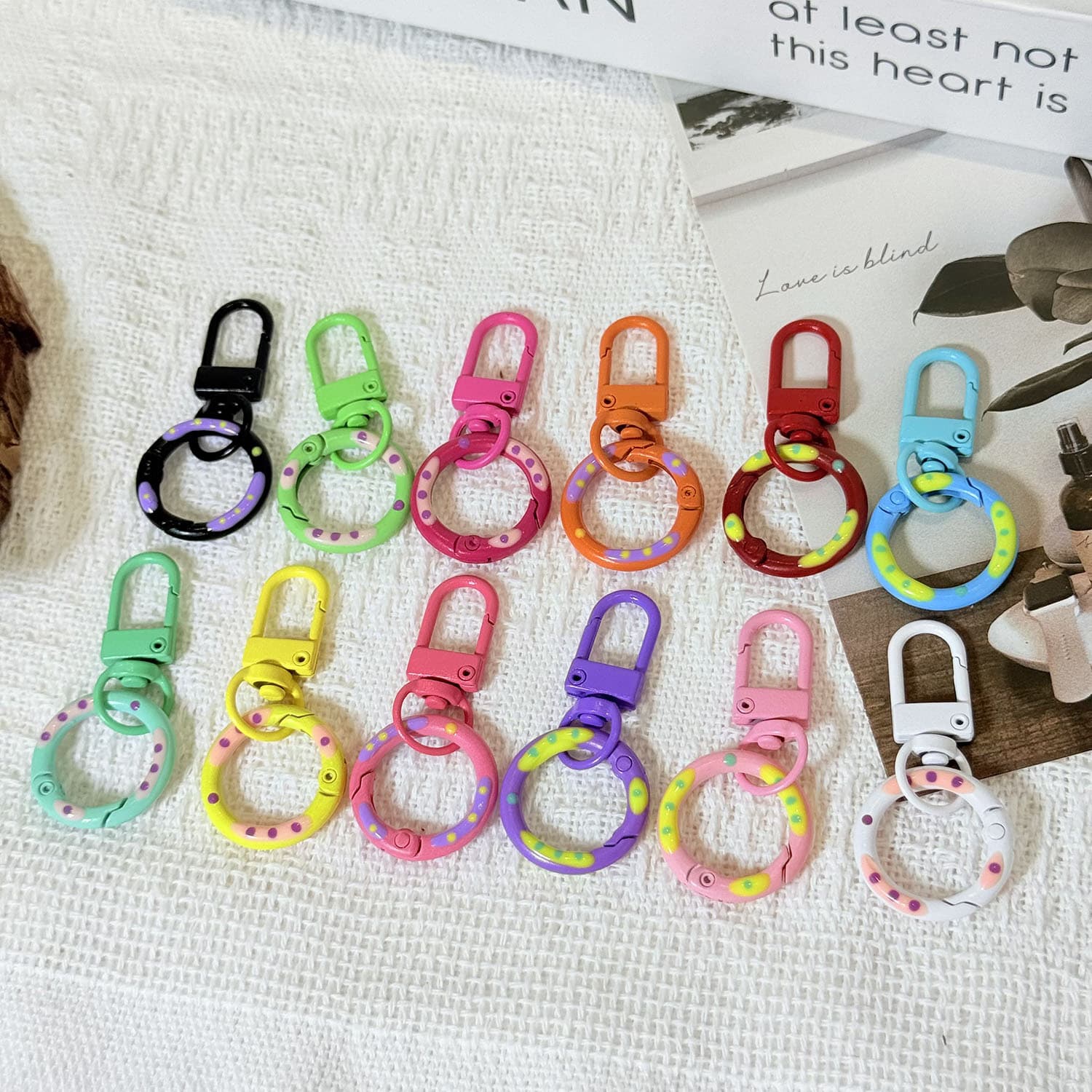 Colorful Painted Keychain DIY Jewelry Accessories Door Buckle Donut Spring Buckle Keychain Doll Bag Pendant