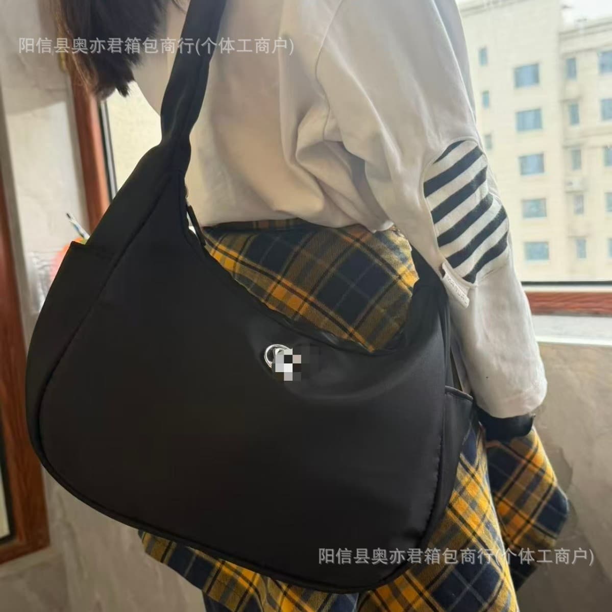 New Best-Selling Lulu Shoulder Bag Underarm Bag Dumpling Bag Horn Bag Large 4L Sports Handbag Women's Yoga Bag