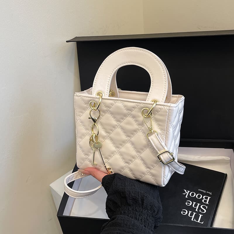 Fashionable and Elegant Small Bag for Women 2025 New Style Single Shoulder Crossbody Bag Stylish Embroidered Versatile Handheld Lady Bag