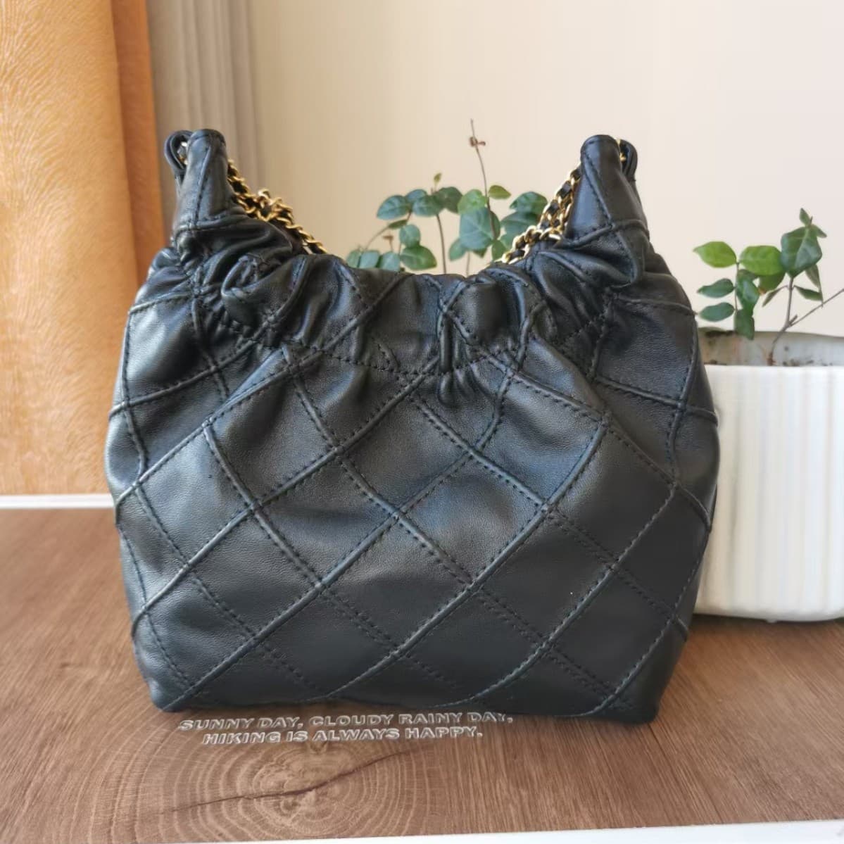 TB women's bag drawstring tote bag sheepskin chain lucky bag bag one-shoulder cross-body hobo bag handbag bag versatile