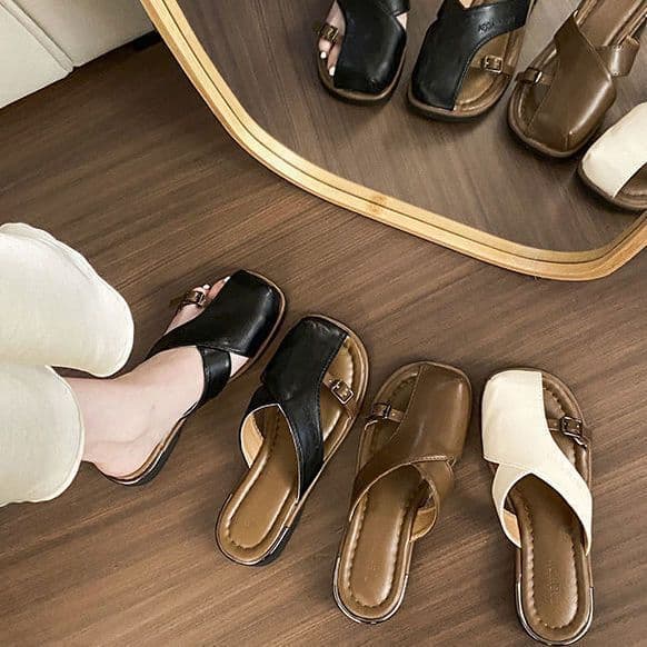 Chunky Heel Slippers, Color-Block Non-Slip Shoes, Round Toe Summer 2024 Closed-Toe Slippers for Women, Chanel-Style Versatile Elegant Adult