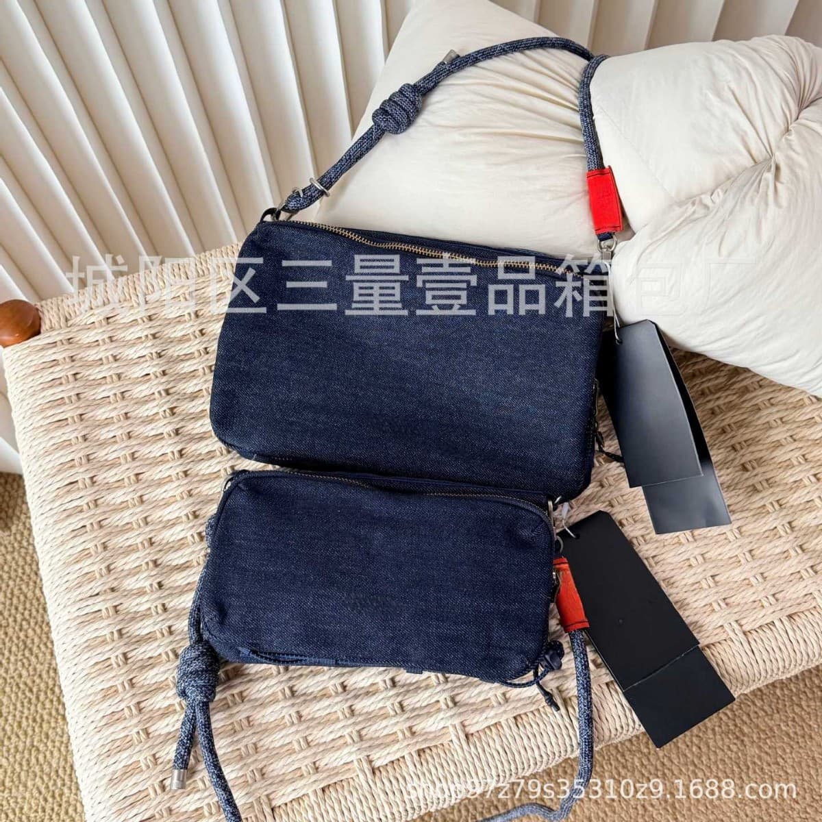 Denim water bottle bag, lazy style shoulder bag, simple casual commuting to work crossbody bag, retro functional handbag