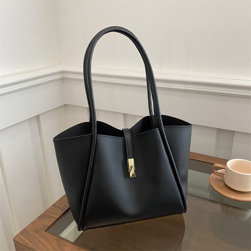 Soft Leather Large Capacity Commuter Tote Bag for Women 2025 New Style, High-End Niche Shoulder Bag, Versatile