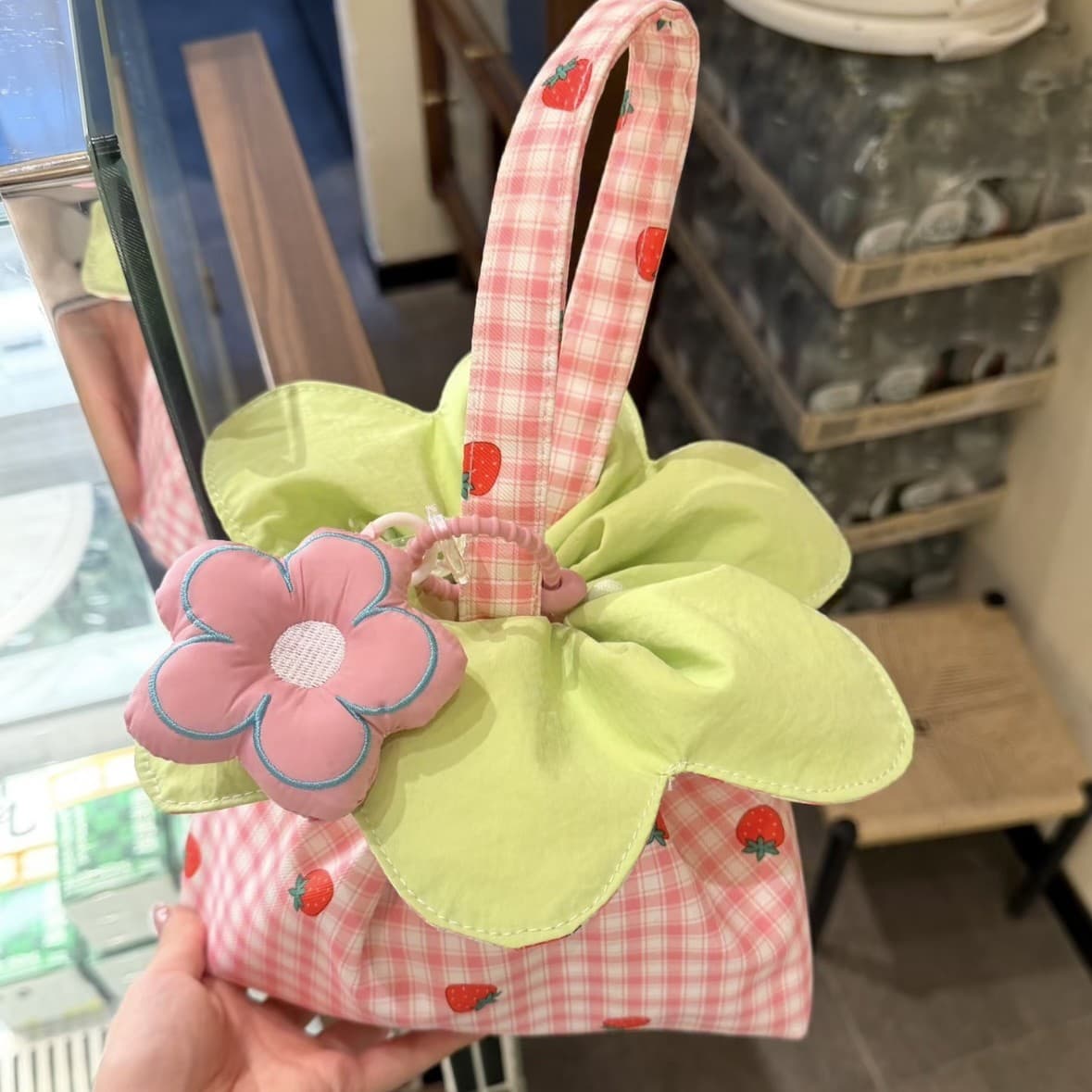 New Original Ins Full Print Strawberry Bow Flower Bag Sweet Fresh Purple Wind Chime Yellow Green Plaid Handbag
