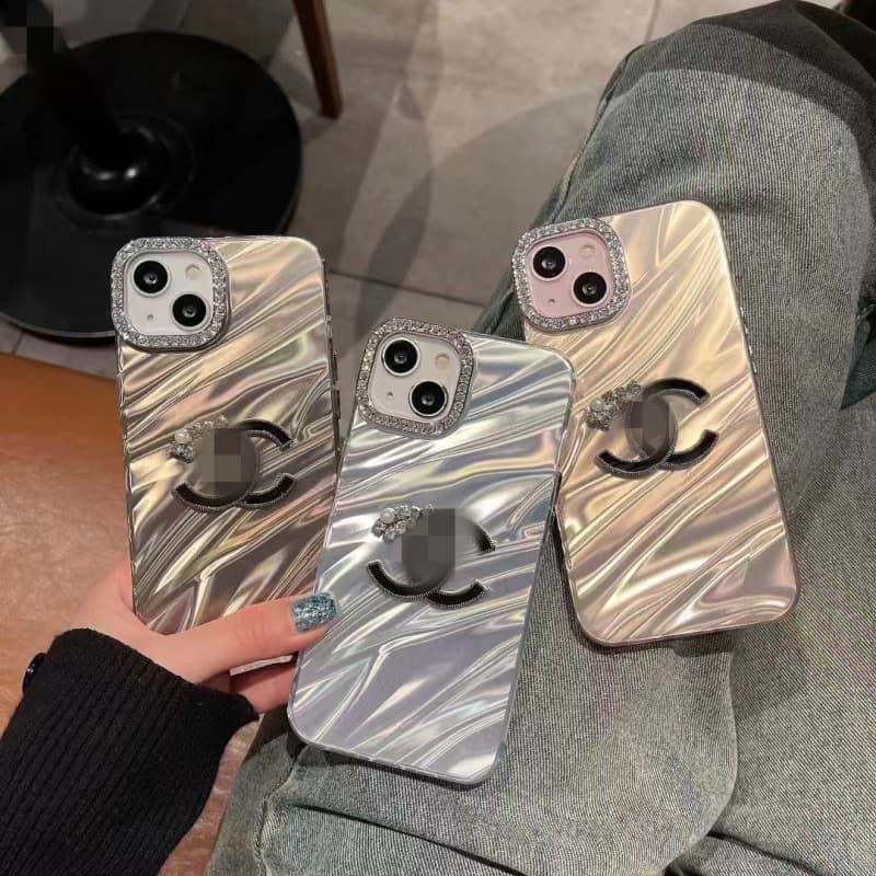 Trendy Small Fragrance Style iPhone 17 Pro Max/16 Phone Case with Rhinestone Camera and Water Ripple Apple 14/13 Shell