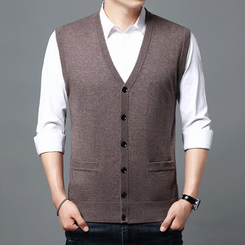New autumn/winter men's knitted wool sweater vest for middle-aged men, casual solid color, dark gray.