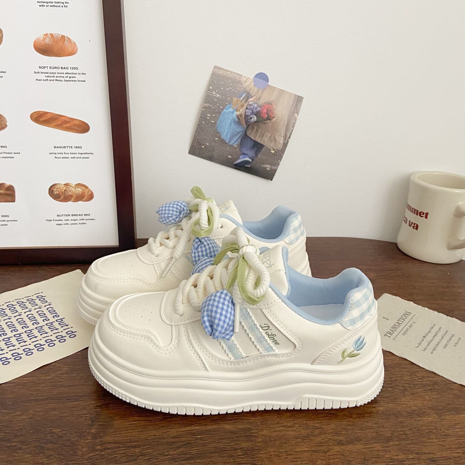 High-Aesthetic Niche Student Chunky Sole 2025 Fall New White Sneakers Korean Style Breathable Casual Versatile Sports Shoes