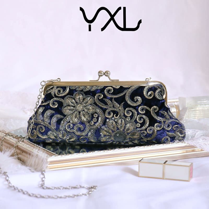 Vintage Cross-Border Beaded Evening Bag Black Velvet Cheongsam Bag Dress Banquet Bag Rhinestone Women's Clutch