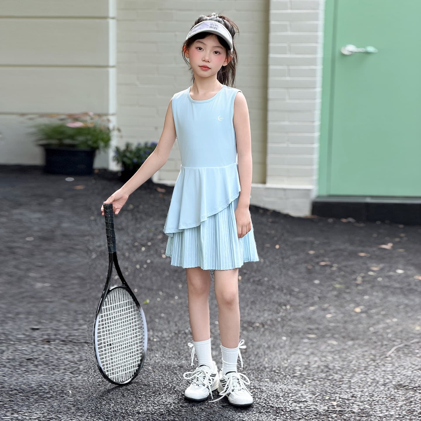 Girls' Tennis Dress 2026 Summer New Style Breathable Sleeveless Tank Dress for Older Children Sports Style Dress