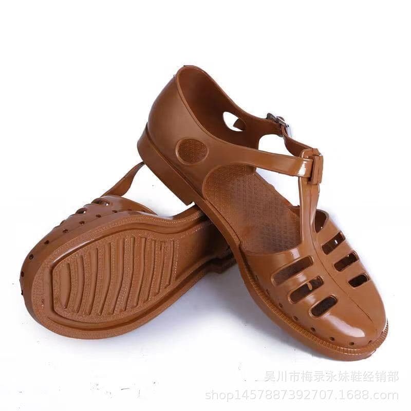 Plastic Sandals Men's Liberation Shoes Pig Cage Shoes Baotou Beijing Military Sandals Retro Vintage Plastic Clog Shoes