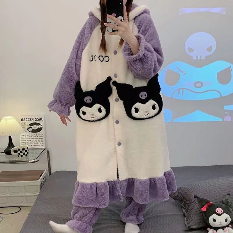 Cinnamoroll Coral Fleece Bathrobe for Women, Winter Fleece-Lined Warm Student Dormitory Mid-Length Nightgown, Autumn Wearable Outdoors