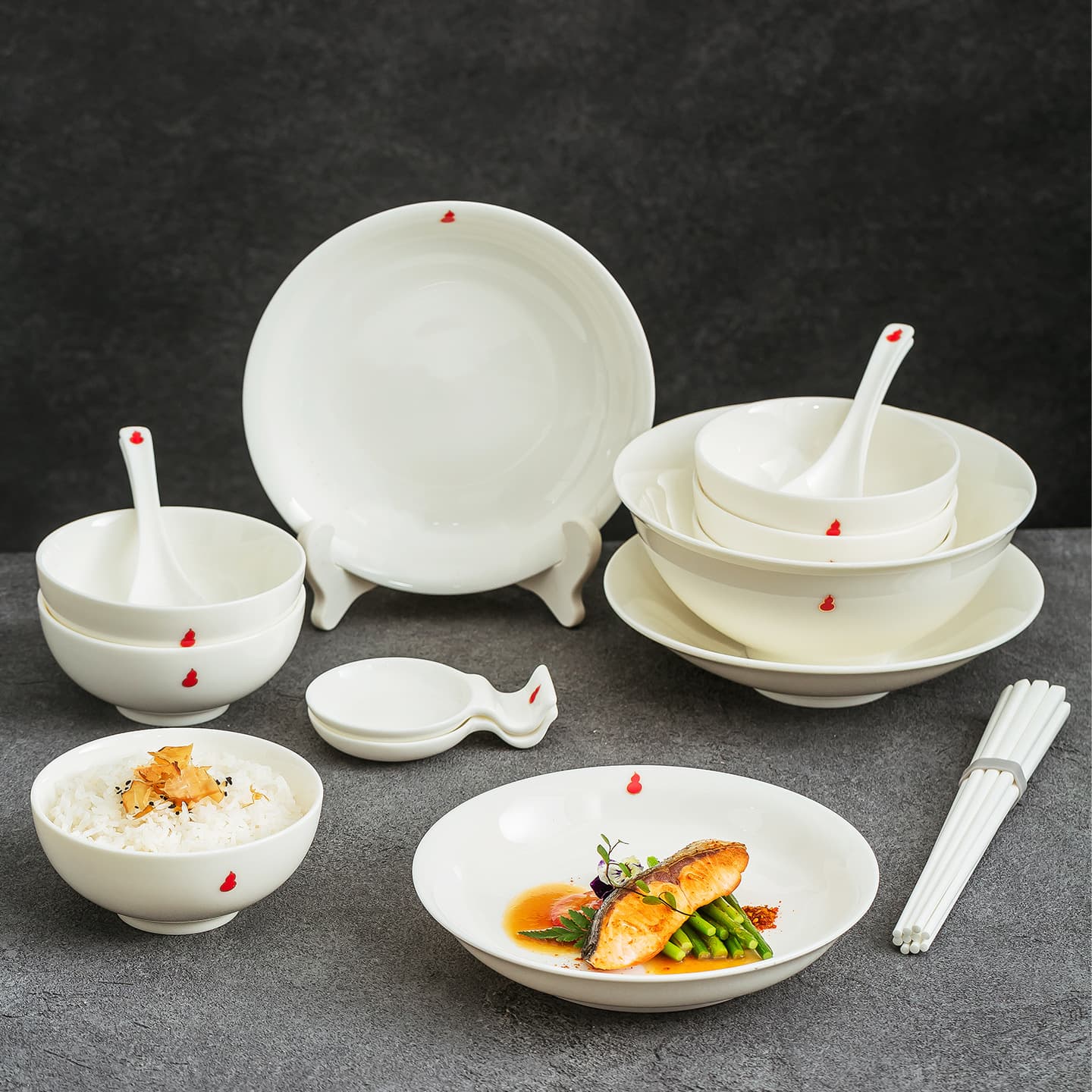 Dehua mutton-fat jade white porcelain intangible cultural heritage craft high-temperature calcined glazed smooth home gift Fulu red bowl and plate set