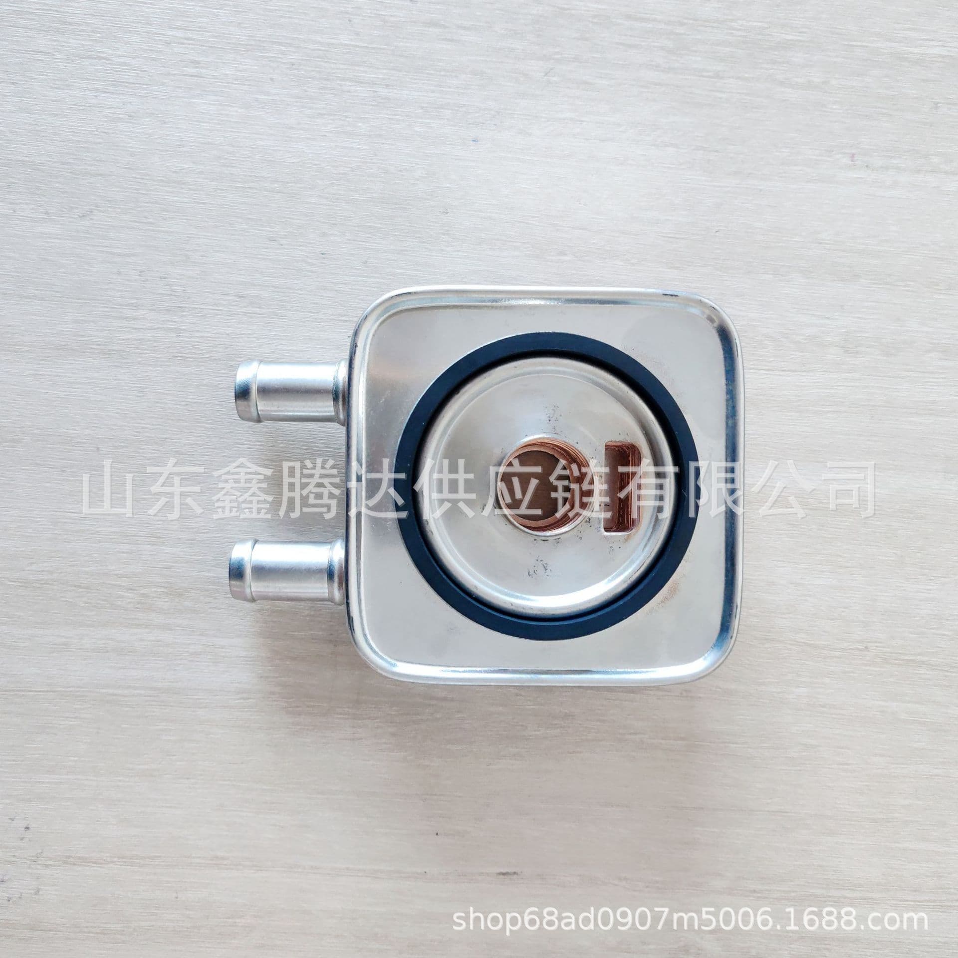 Passenger Car Engine Oil Cooler 2275.54 2275.55 for Peugeot 208 301 407