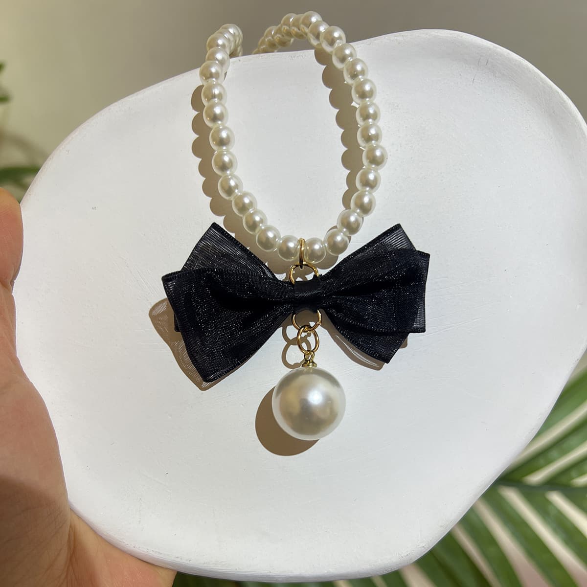 Cross-border Pet Imitation Pearl Necklace Cat Collar Dog Bow Neck Collar Cute Decoration Cat Dog Supplies Wholesale