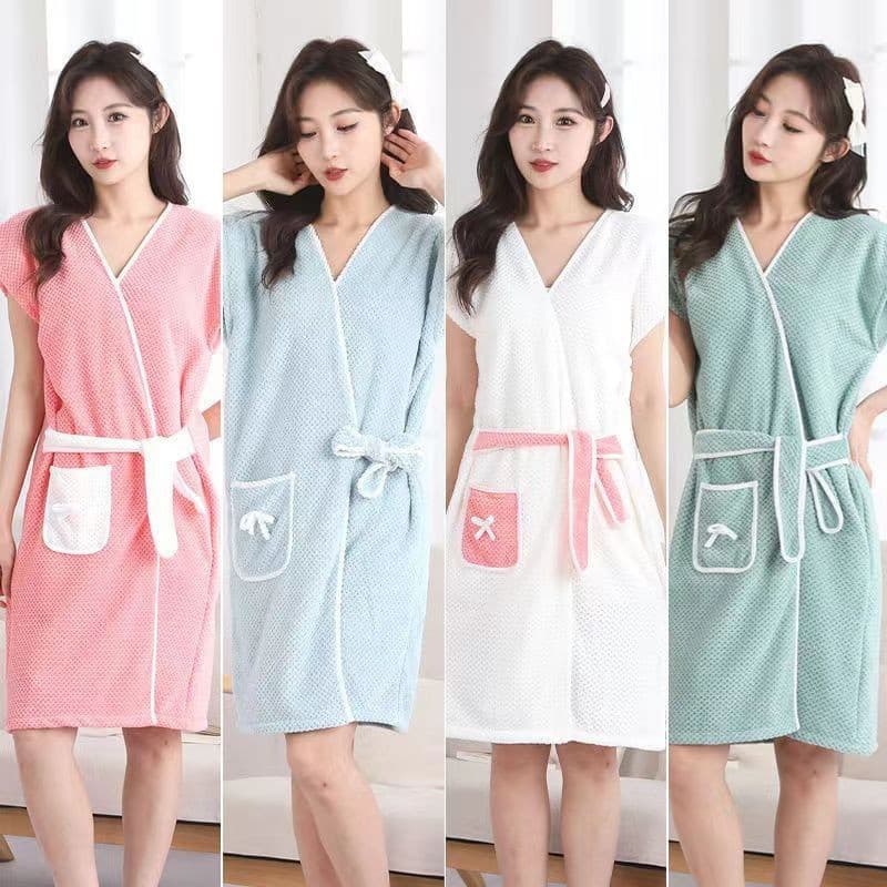 One-piece Coral Fleece Bath Wrap, Wearable and Wrapable Bath Towel, Super Absorbent with Tie Belt, Women's Bathrobe