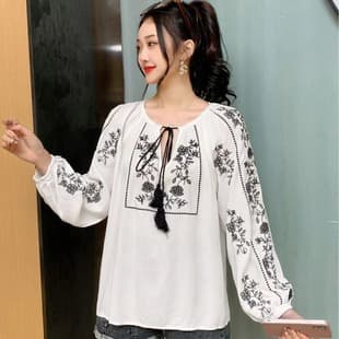 French European Style Embroidered Round Neck Blouse for Women Spring Autumn Designer Loose Fit Slimming Doll Shirt