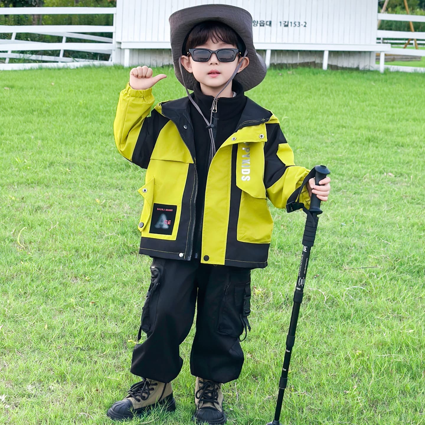 2025 New Stylish Boys' Autumn Sets, Children's Spring/Autumn Windbreaker Jacket and Pants Two-Piece Outfits for Babies