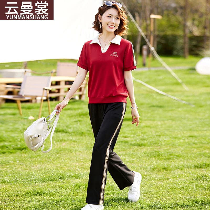 2026 New Fashionable Sportswear Set for Middle-aged Women, Turn-down Collar Short Sleeve T-shirt Top