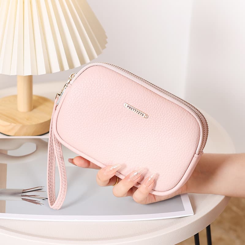Women's Handbag 2026 New Solid Color Zipper Passport Holder Multifunctional Document Organizer Bag Minimalist Versatile Women's Wallet