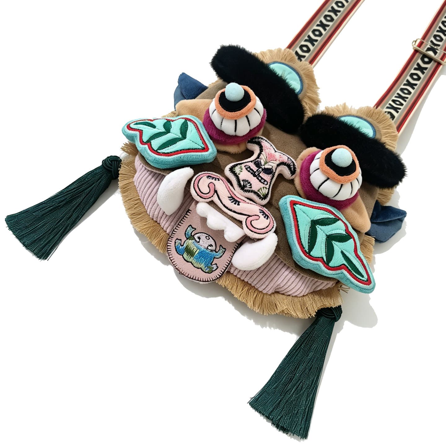 Popular intangible cultural heritage tiger head bag, doll bag, plush cross-body bag, hand-carrying furry tiger head bag, high-looking creative backpack