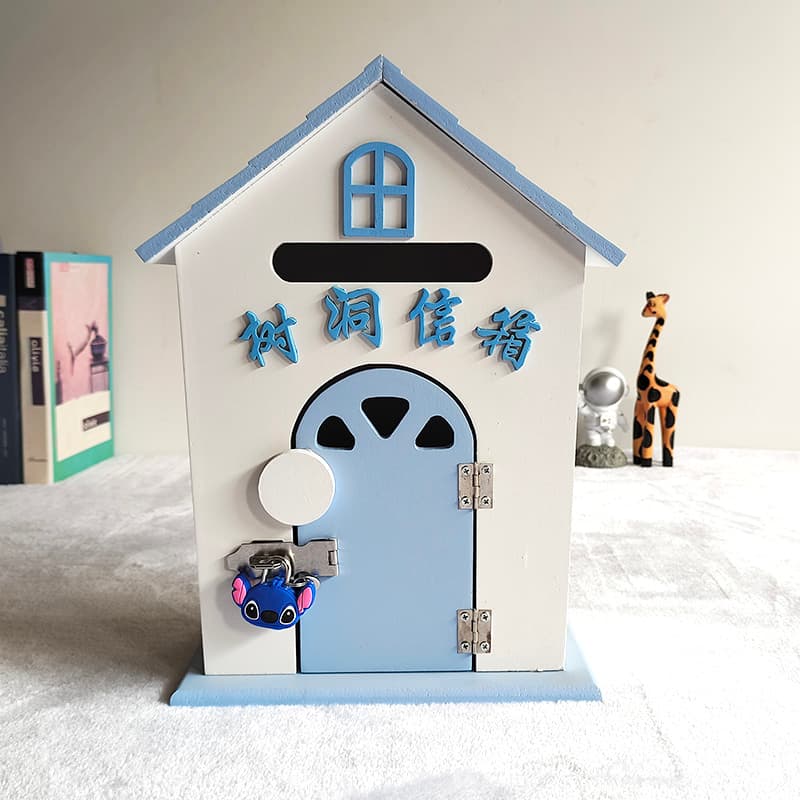 New Rustic Style Wall-Mounted Tree Hole Mailbox for School and Kindergarten Student Communication, Heartfelt Message Suggestion Box Decoration