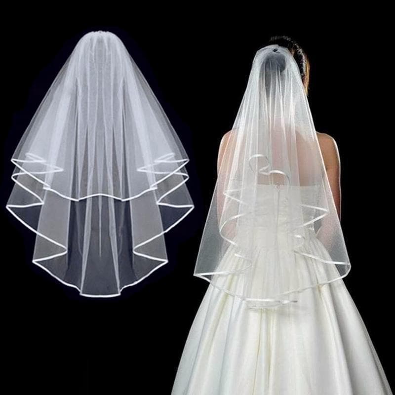 European and American Bride Veil, Bachelorette Party Double-Layer Trimmed with Comb, Bride to Be White Wedding Decoration