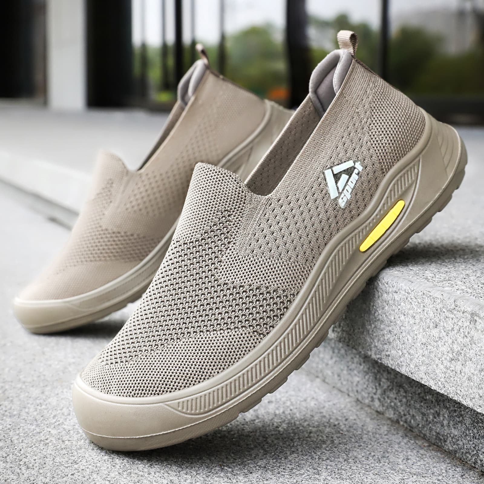 Men's Spring/Autumn New Arrival Cross-Border Slip-On Walking Shoes, Soft Sole Breathable Dad Shoes, Lightweight Casual Cloth Shoes