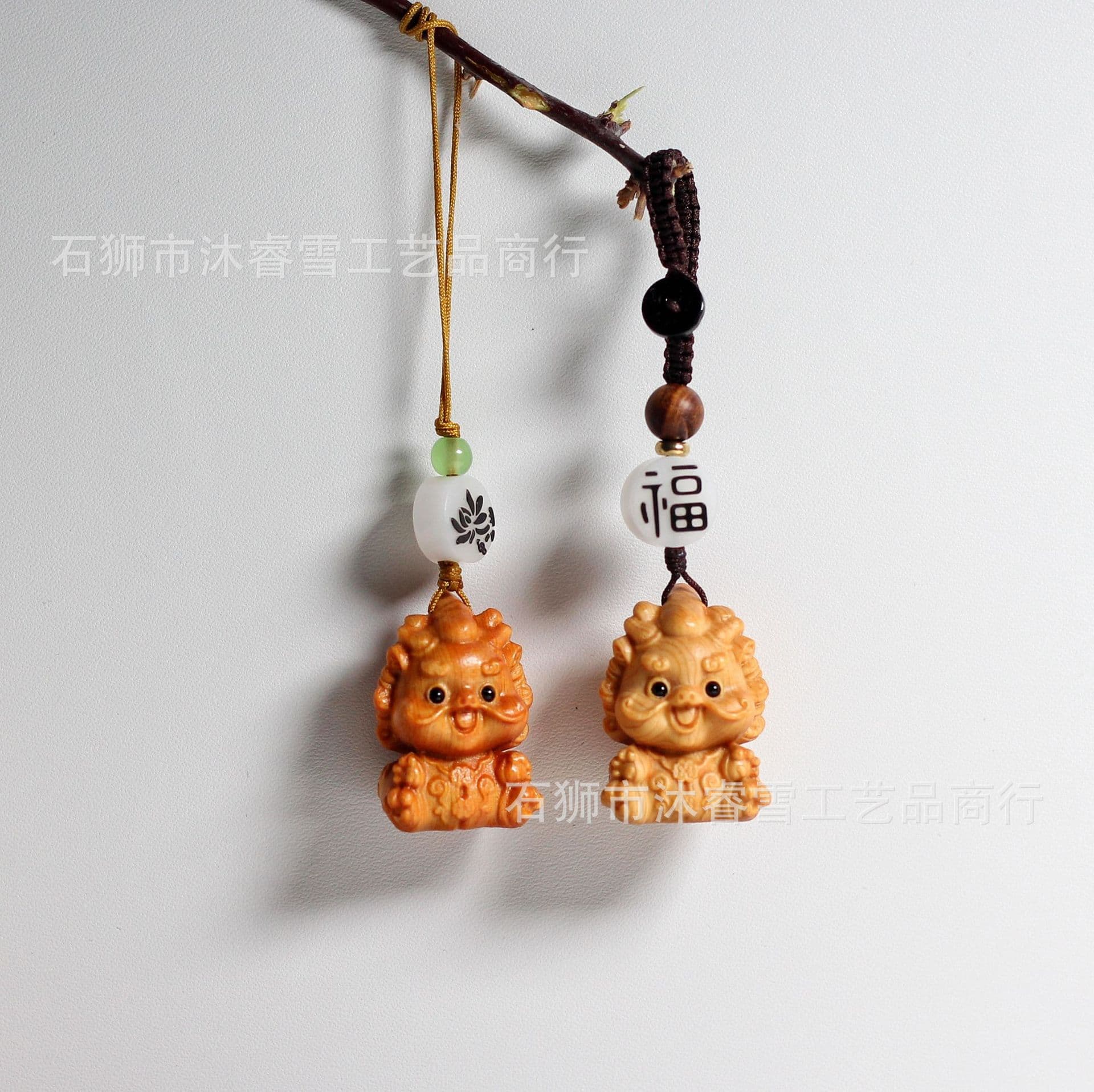 Juniper wood carving Jiuhua Mountain Diting pendant keychain collectible accessory cultural creative gift craft cartoon phone strap