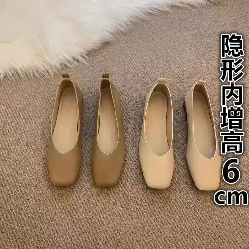 Soft White Leather Invisible Height Increase Shoes for Petite Women, Shallow Mouth Chunky Heel Square Toe Grandma Shoes, Soft Sole Women's Shoes