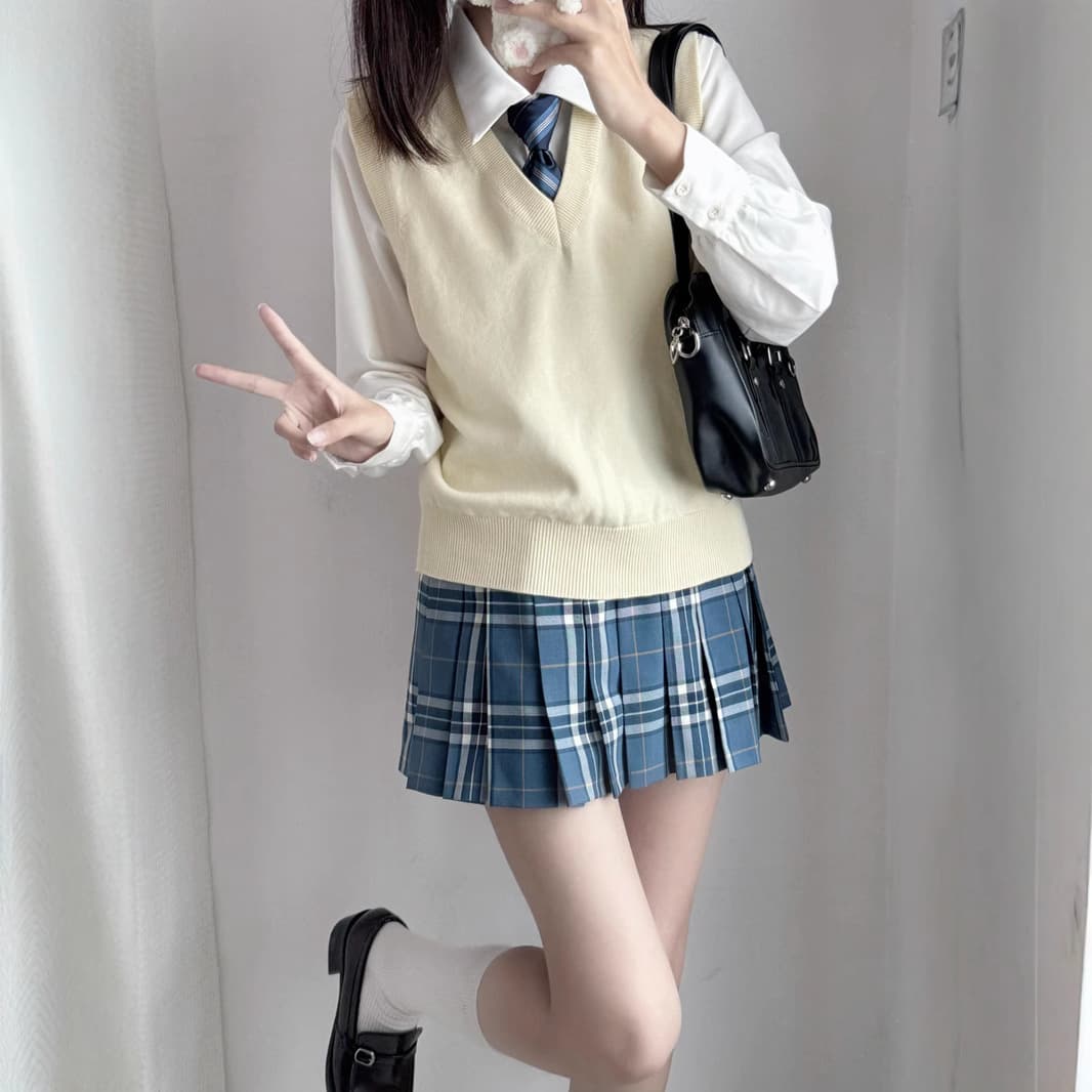 JK Uniform Knitted Vest School Style Cos Anime Solid Color Basic Vest Sweater Women Students In Stock
