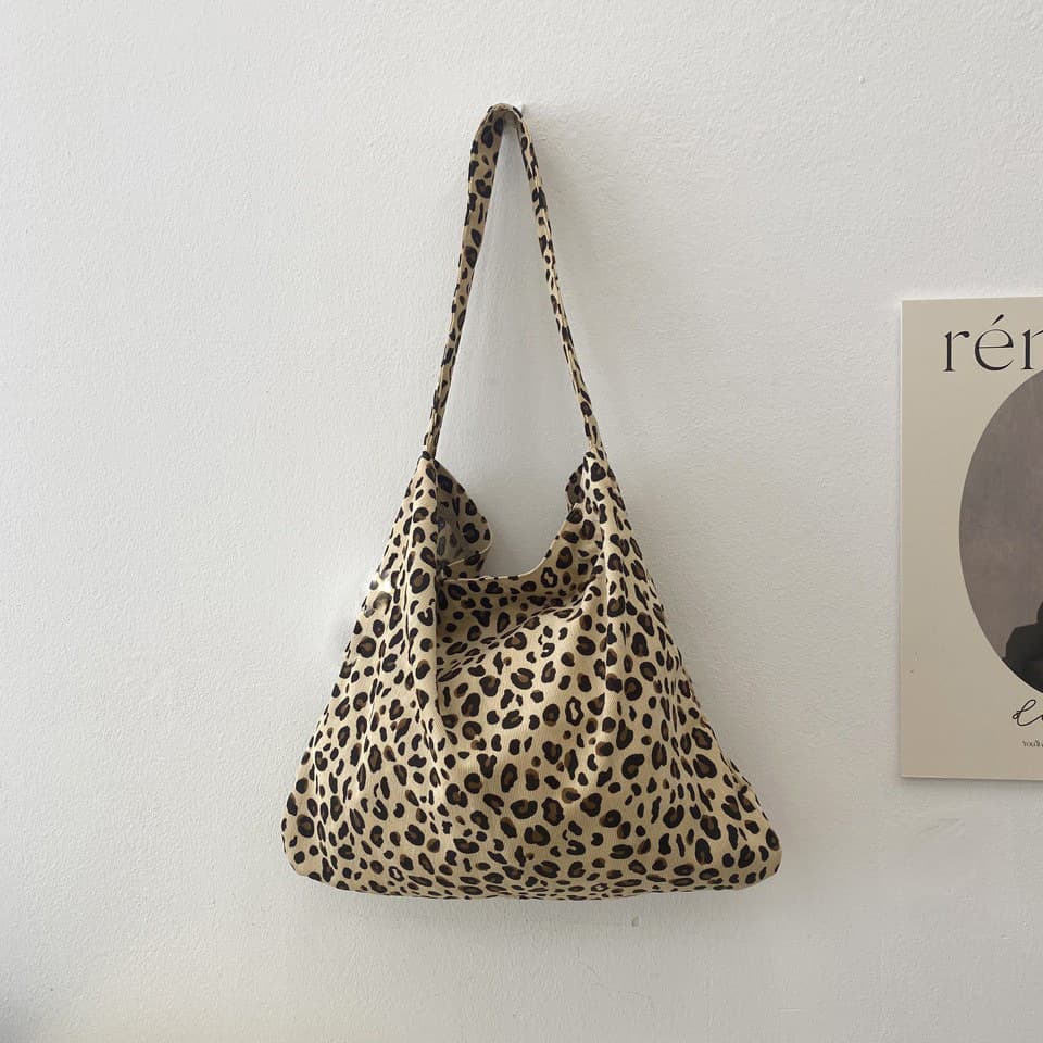 Korean style leopard print canvas bag, same style as ins blogger, vintage versatile shoulder bag, floral picnic camping bag