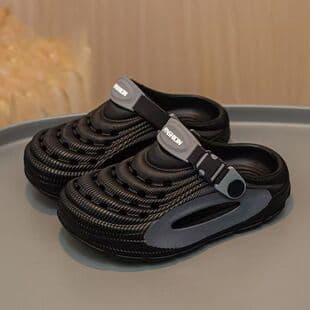2026 New Slippers Men's Summer Anti-Slip Soft Sole Parent-Child Kids Clog Sandals Beach Youth Toe-Cover Sandals