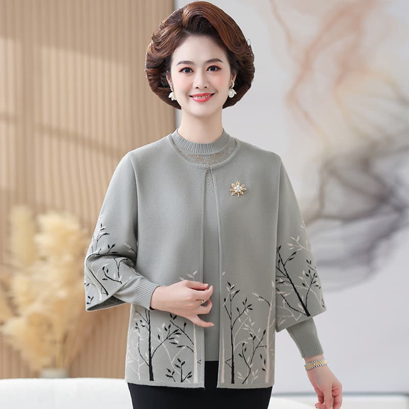 Mother's Autumn Jacket Two-Piece Set, Fashionable Spring and Autumn Cardigan for Women in Their 50s, Knit Cardigan Base Top for Middle-Aged and Elderly