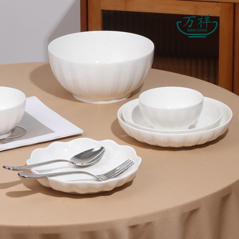 Shunxiang [Shengshi] Ceramic Dinnerware Set Simple White Bowl and Plate Set for Home Use Light Luxury Tableware High-End Feel